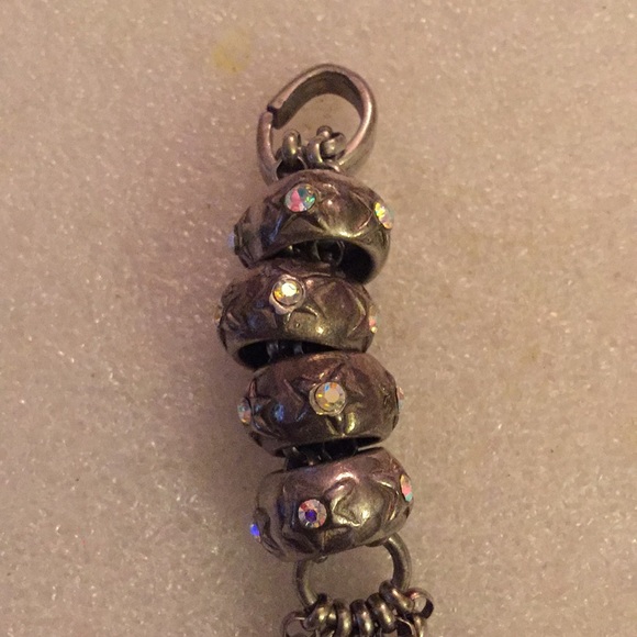 Pendent - Picture 2 of 3